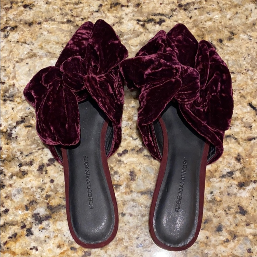 Rebecca Minkoff slides - Like New!